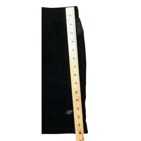 New Balance Black Athletic Training Shorts Boy's Medium 10/12 - Picture 3 of 6